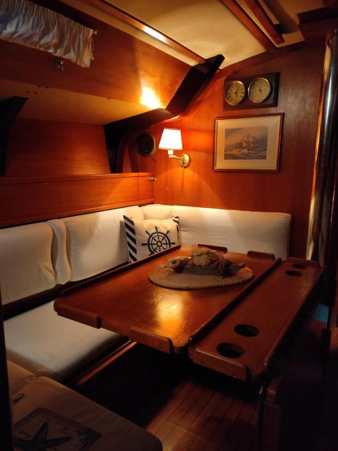 Dormire In Barca A Vela Maratea Luaran gambar